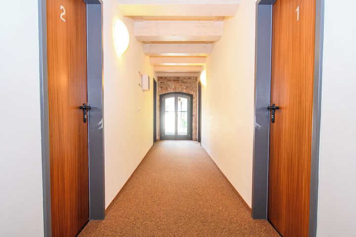 Ballroom/Hall 5 of 10
