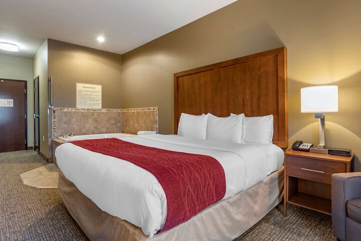 Room 20 of 34