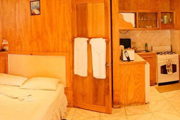 Room 3 of 20