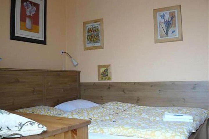 Room 3 of 14