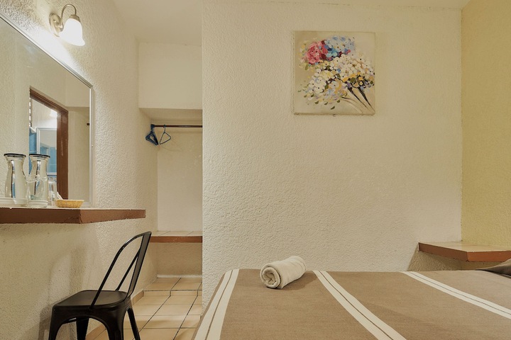 Room 55 of 142