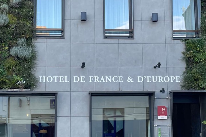 Hotel 53 of 53