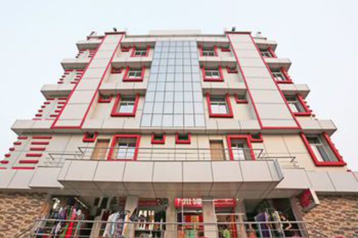 Hotel 4 of 25