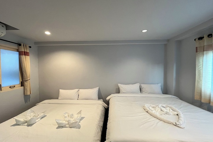 Room 22 of 36