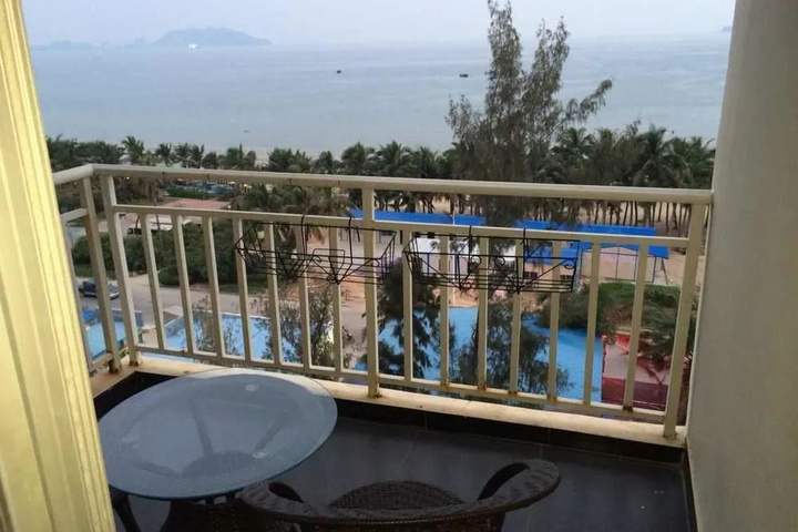Terrace/Patio 6 of 16