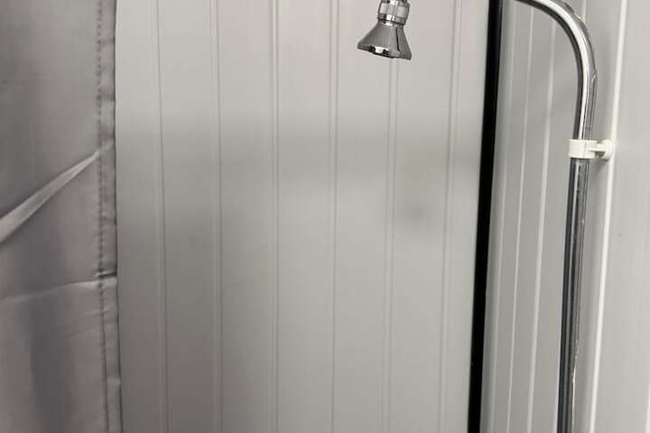 Room 117 of 156