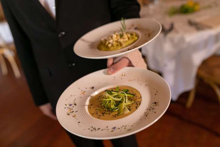 Dining 80 of 135