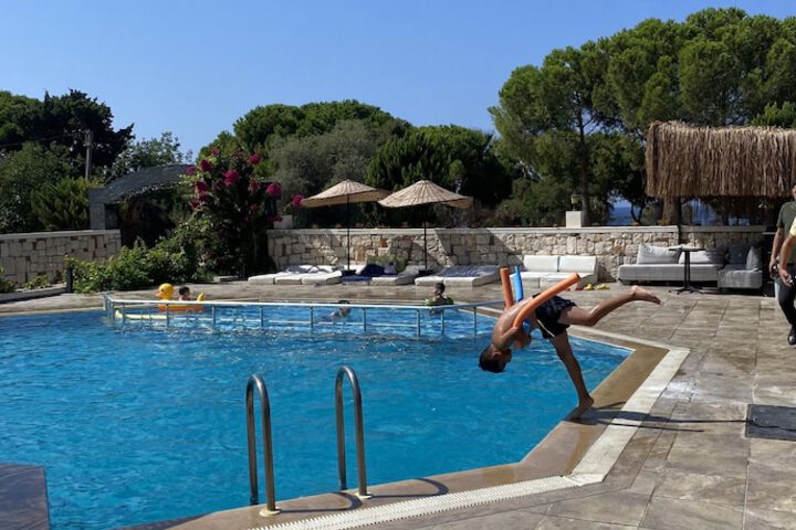 Pool 13 of 14