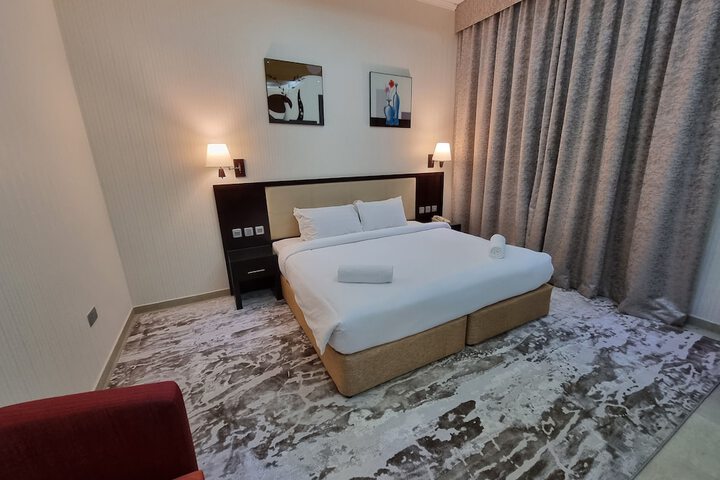 Room 15 of 19