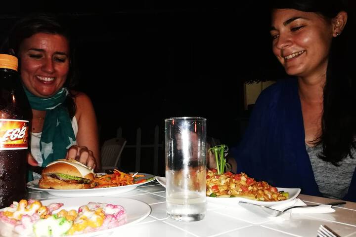 Dining 90 of 151