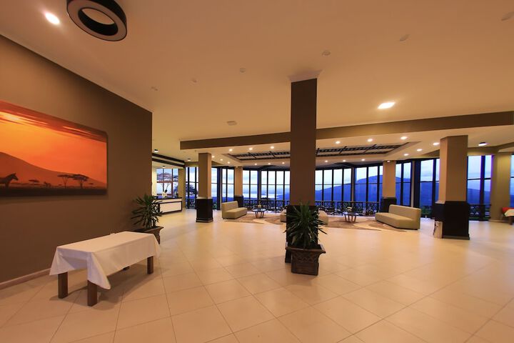 Hotel Interior 10 of 120