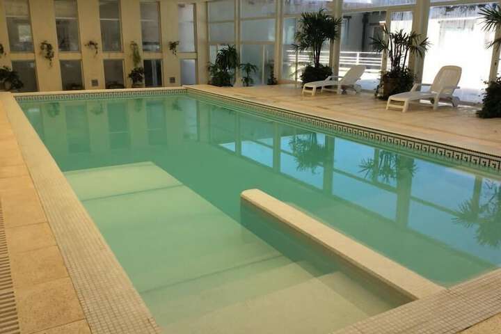Hotel Pool
