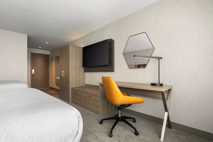 Room 5 of 50