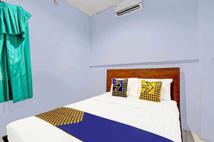 SPOT ON 91356 Hotel Mustika 2 SyariahNearAlun-Alun Blora