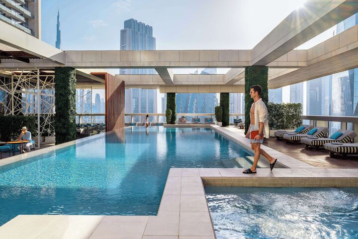 Pool 95 of 172