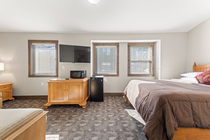 Room 11 of 46