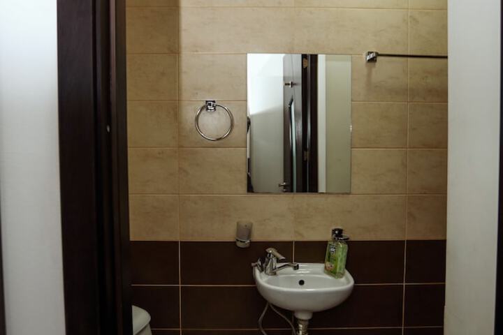 Room 92 of 131