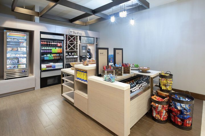 Snack bar