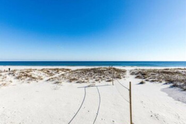 Beach 25 of 84