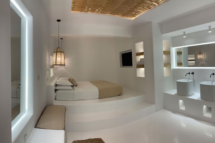 Room 56 of 142