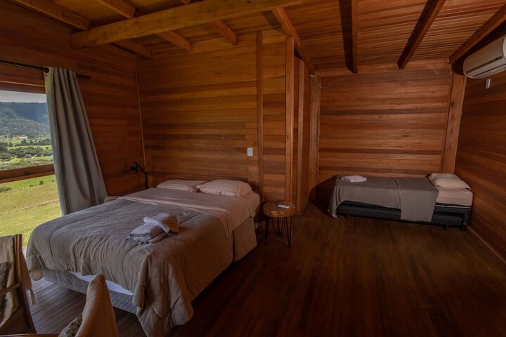 Room 30 of 259