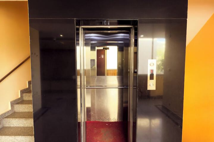Elevator