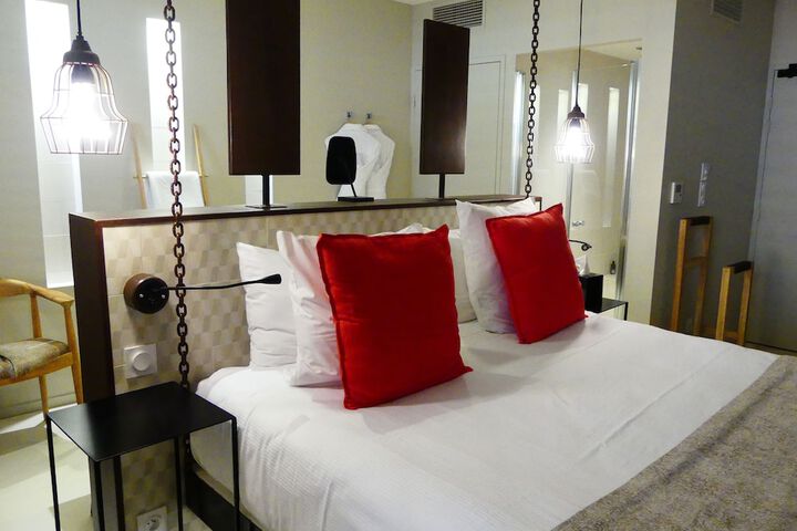 Room 38 of 101