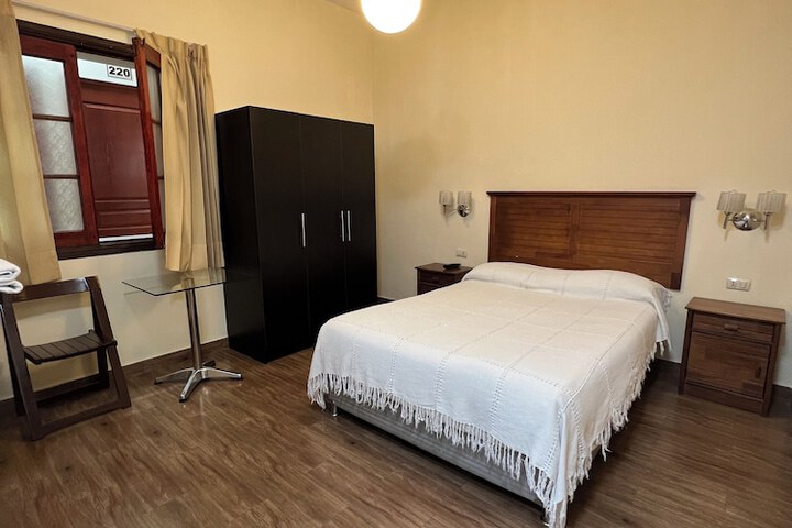 Room 44 of 67