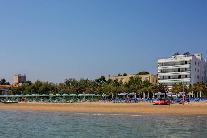 Beach 55 of 59