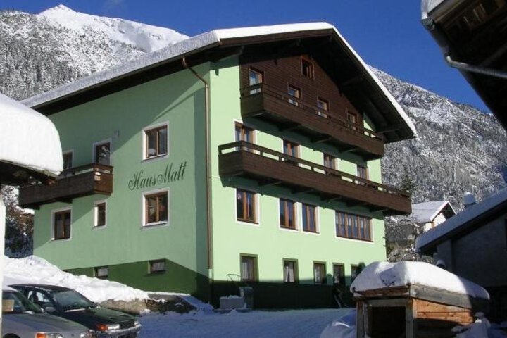 HAUS MATT