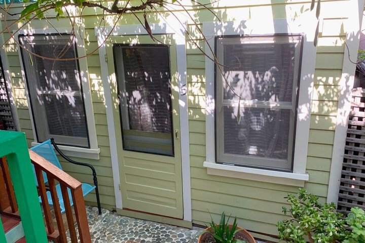 Hotel Exterior 134 of 135