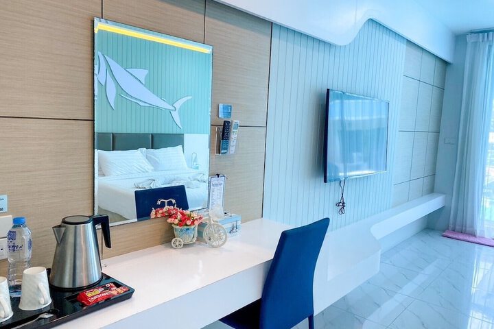 Room 40 of 100