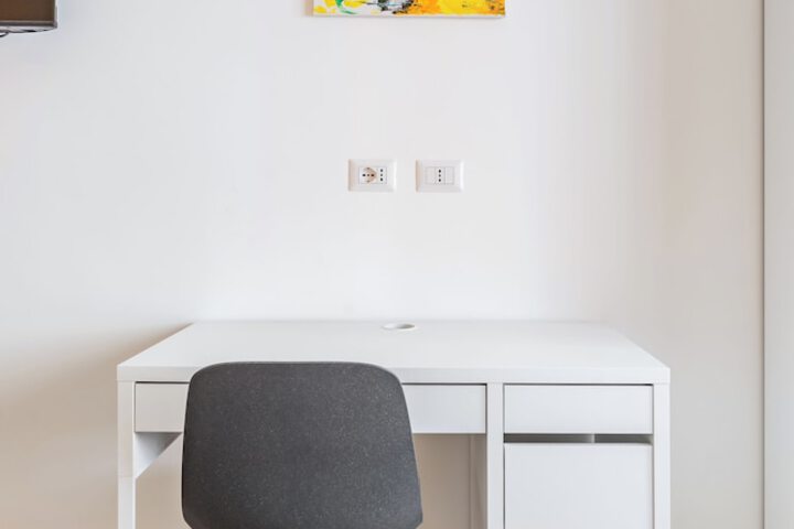Room 18 of 39
