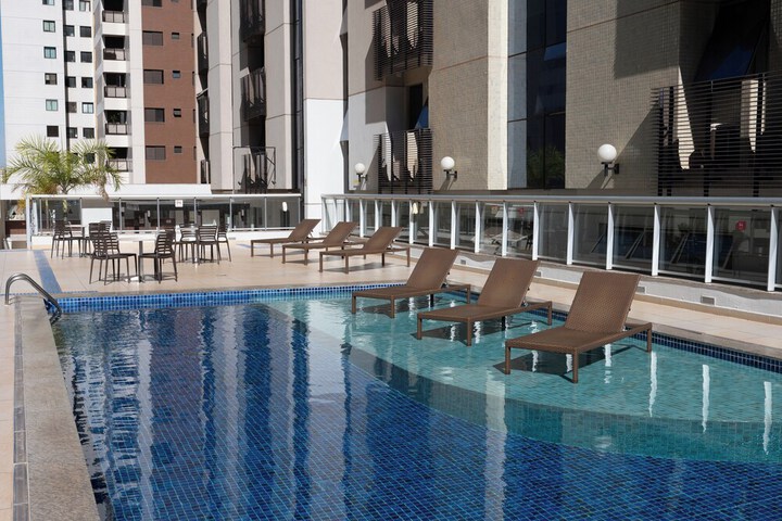 Hotel Pool