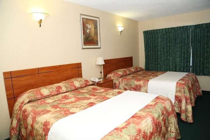 Room 15 of 37