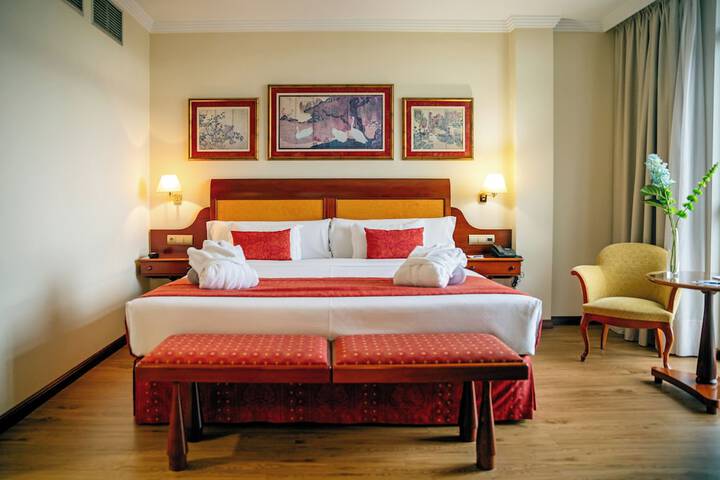 Room 25 of 58