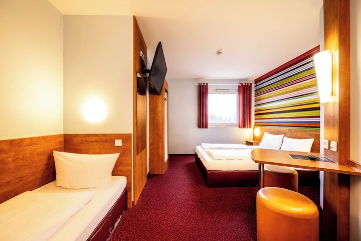 Room 18 of 86