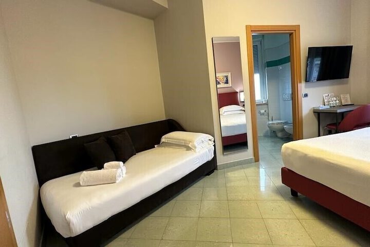 Room 27 of 57