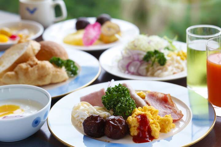 Breakfast/Coffee Service 29 of 41