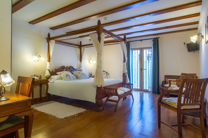 Room 47 of 174