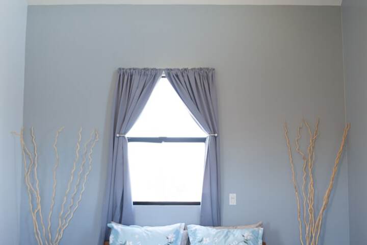 Room 19 of 74