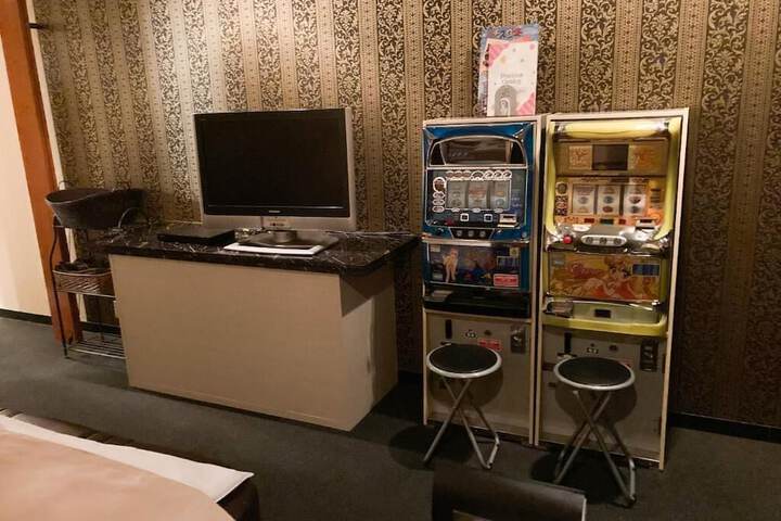 Room 7 of 21