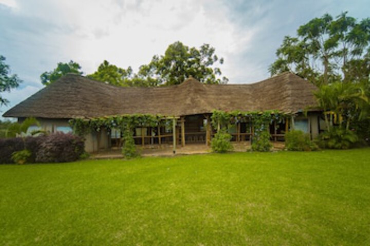 HOTSPRING VILLAS HOTEL