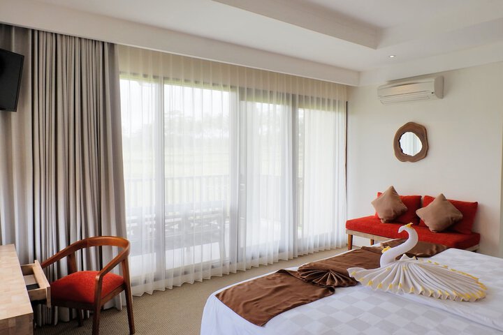 Room 7 of 37