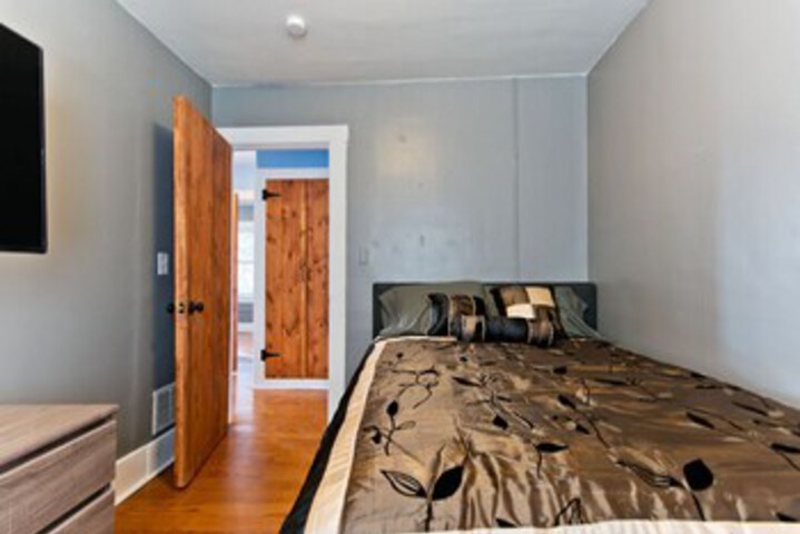 Room 31 of 33