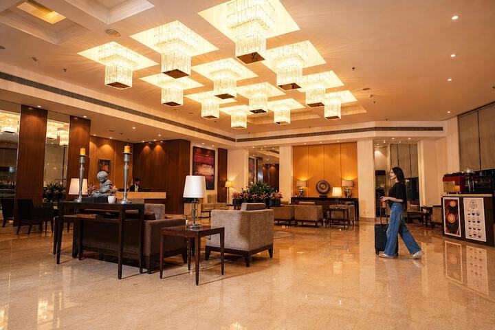 Hotel Lobby