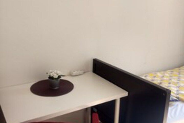 Room 19 of 84