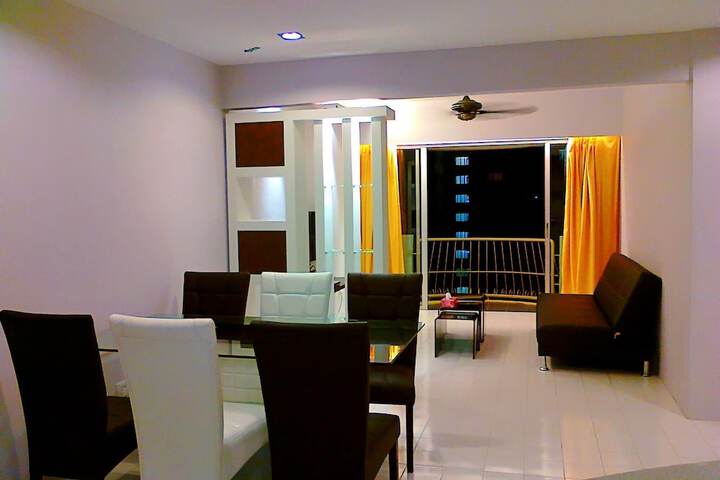 Room 17 of 35