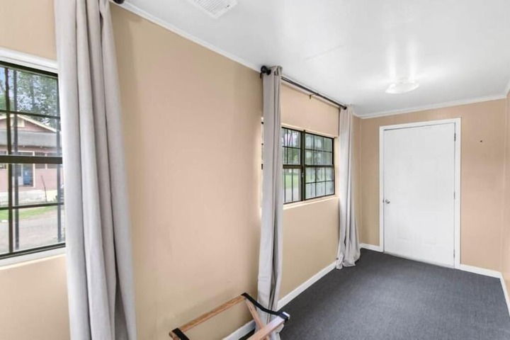 Room 6 of 41