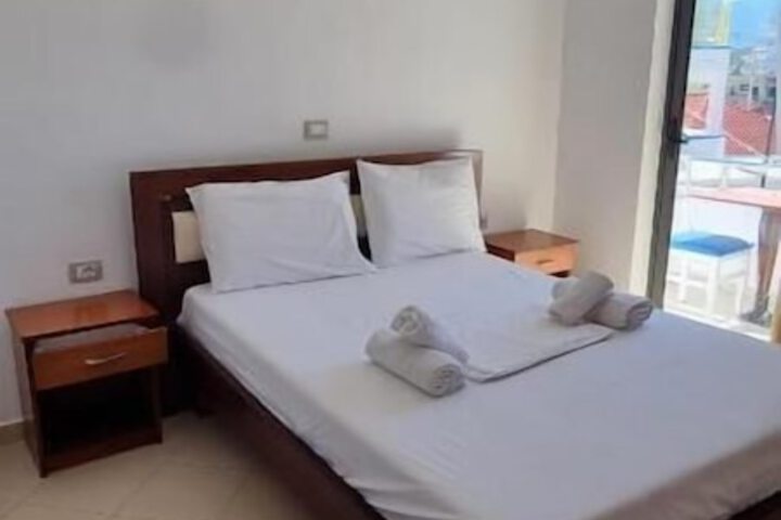 Room 3 of 30